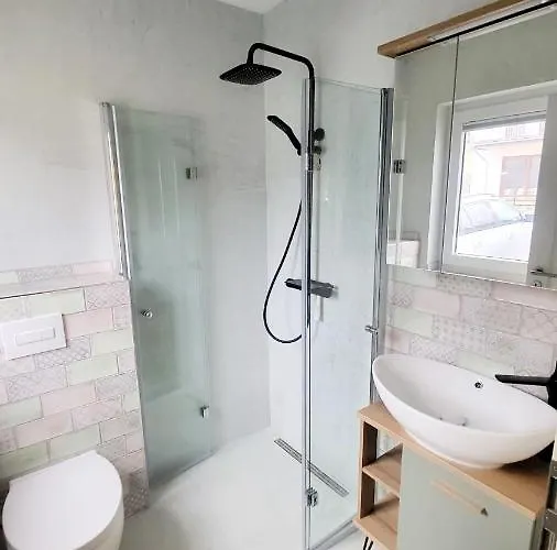 Nyaraló Seehaus Pippa Mit Sauna And Whirlpool Direkt Am Mücheln