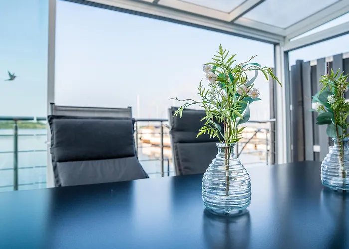 Seehaus Pippa Mit Sauna And Whirlpool Direkt Am